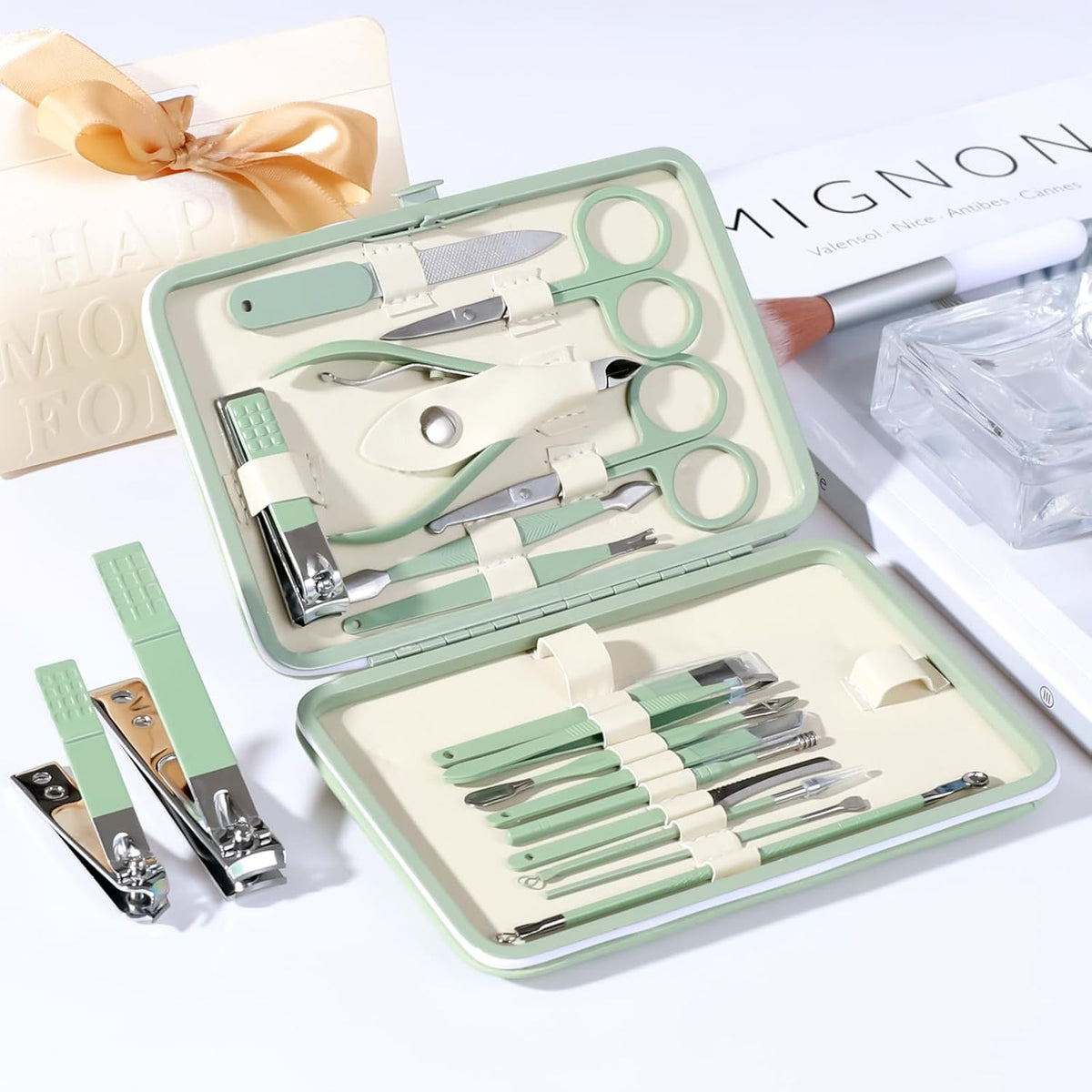 Manicure Set Pedicure Kit Nail Clippers Set Fingernail Clipper Set Ingrown Toenail Nail Kit Scissor Nail Trimmer Kit 18 Pieces Women and Men’S Care Grooming Tools with Fine Case (Tea Green_18 Pieces)