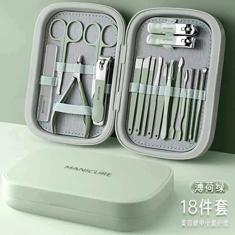 2024 New 18 in 1 Professional Manicure Set Stainless Steel Nail Clippers Set Idea Packing Manicure Kits Scissors Makeup Tools